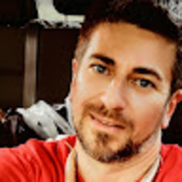 Meet your Posher, Travis - Picture 1 of 1